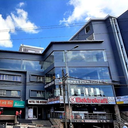 Hotel The Avenue Gamharia 外观 照片