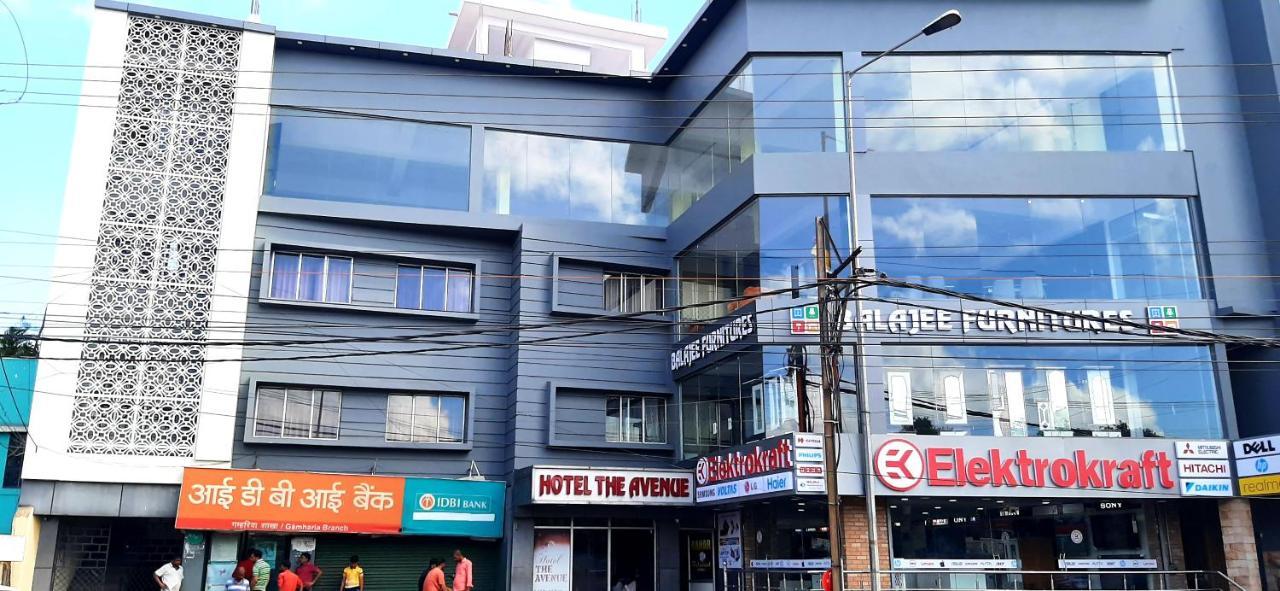 Hotel The Avenue Gamharia 外观 照片
